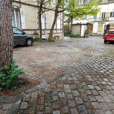 مبيت وإفطار سانت سافين Au Fil De Troyes المظهر الخارجي الصورة